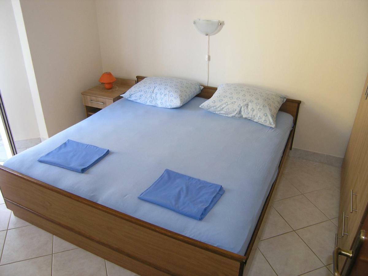 Apartman Juric Appartement Krk Town Buitenkant foto