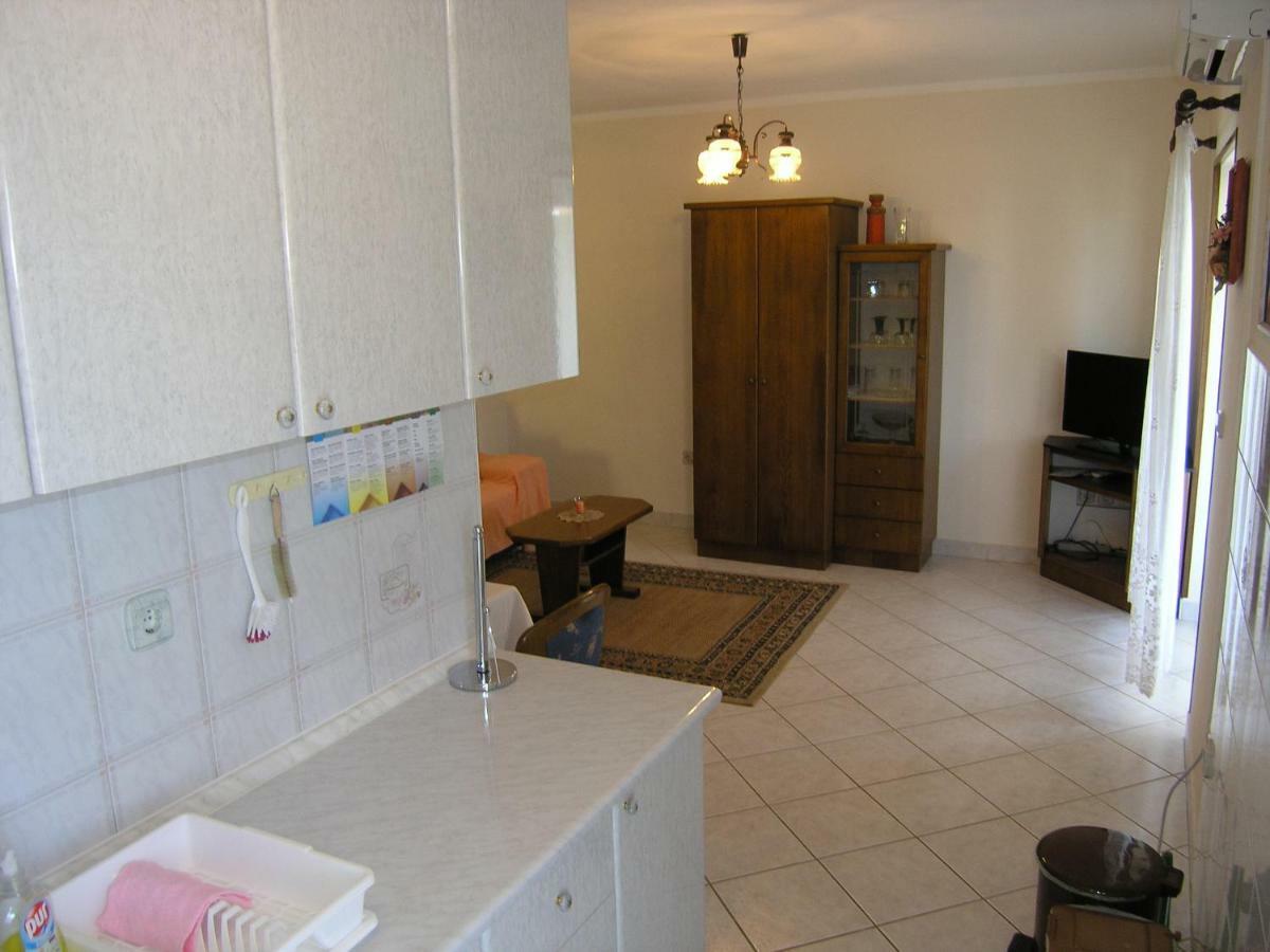 Apartman Juric Appartement Krk Town Buitenkant foto
