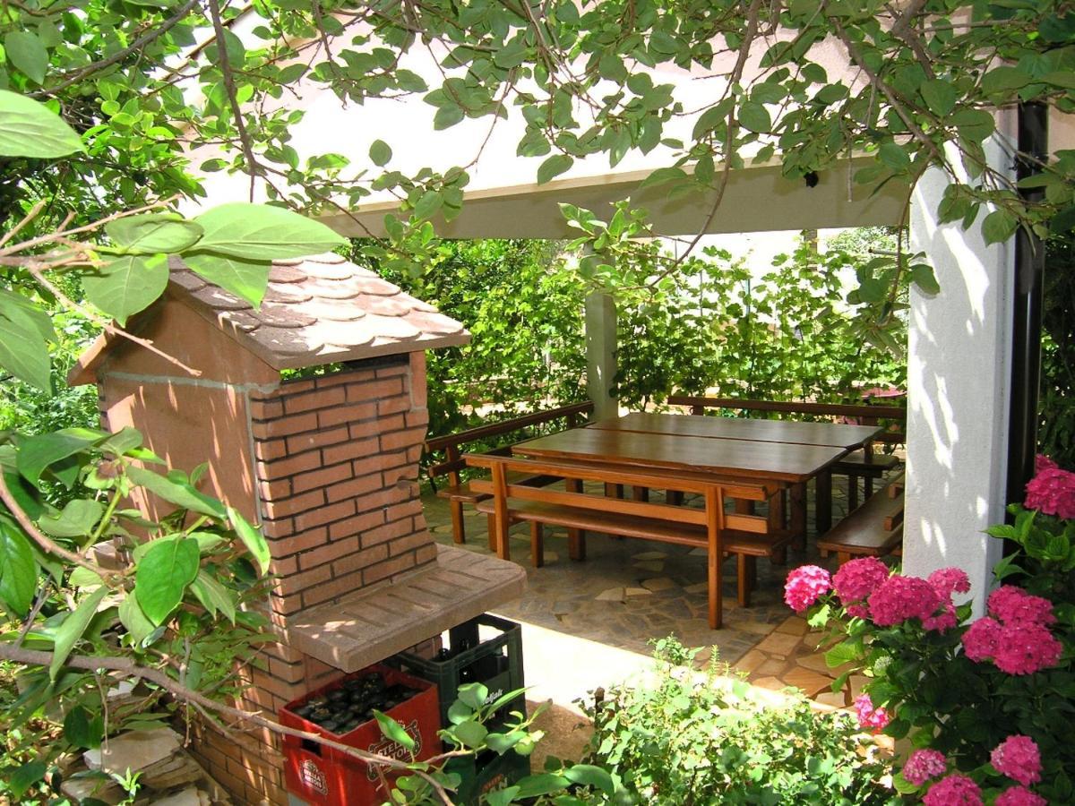 Apartman Juric Appartement Krk Town Buitenkant foto